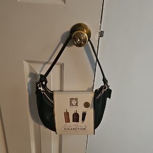 Elegant Black Women's Bag